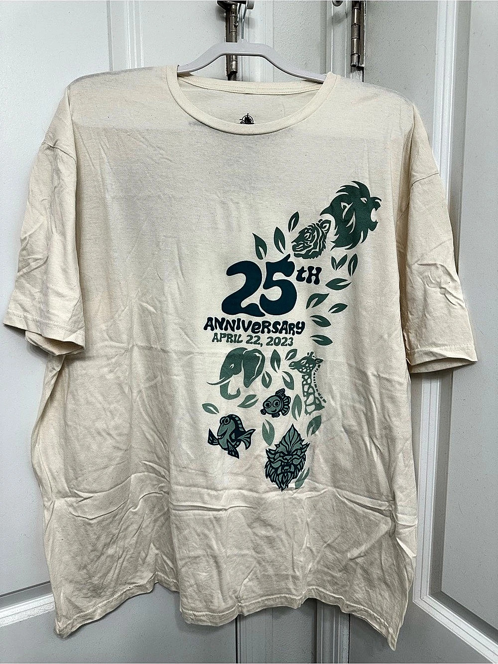 Disney 25th Anniversary Alive With Magic Tee Cream Girls 2XL